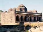 Darya Khans Tomb Monument Gallery 2